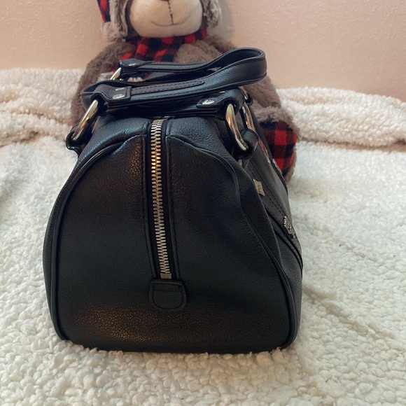 MCM Black Leather Satchel with Silver Details - Picture 4 of 15